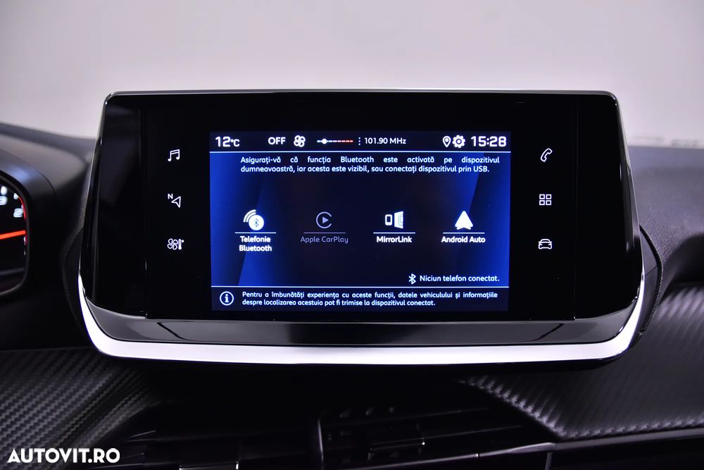 Peugeot 208 1.2L PureTech 100 S&S BVM6 Allure - 21