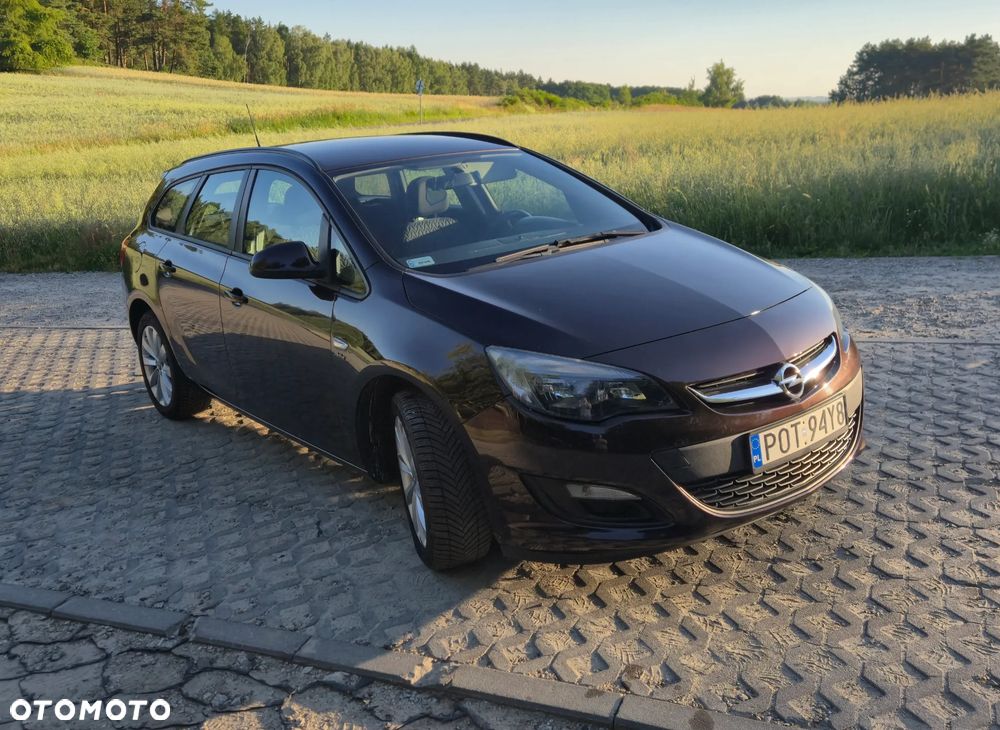 Opel Astra 1.4 T Enjoy - 2