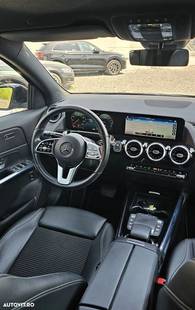 MERCEDES-BENZ GLA 2021 — imagine 3