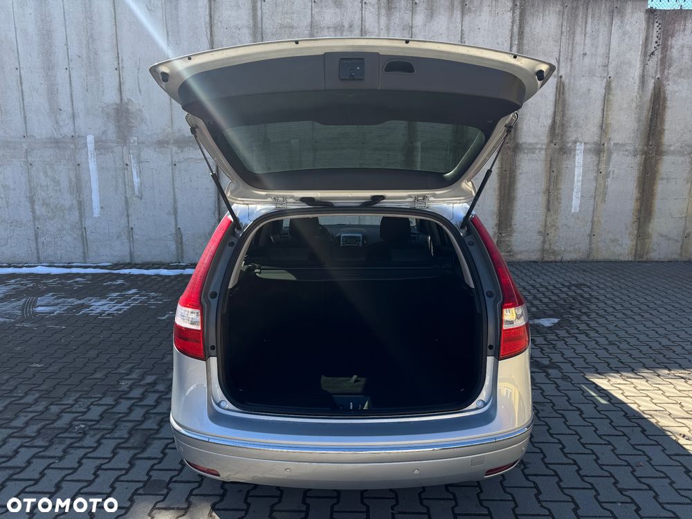 Hyundai i30 1.4 Comfort - 18