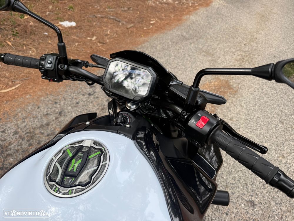 Kawasaki Z 900 - 17