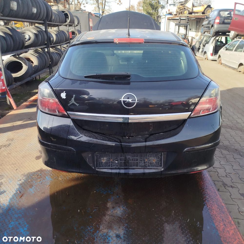 Opel Astra GTC na części . - 9