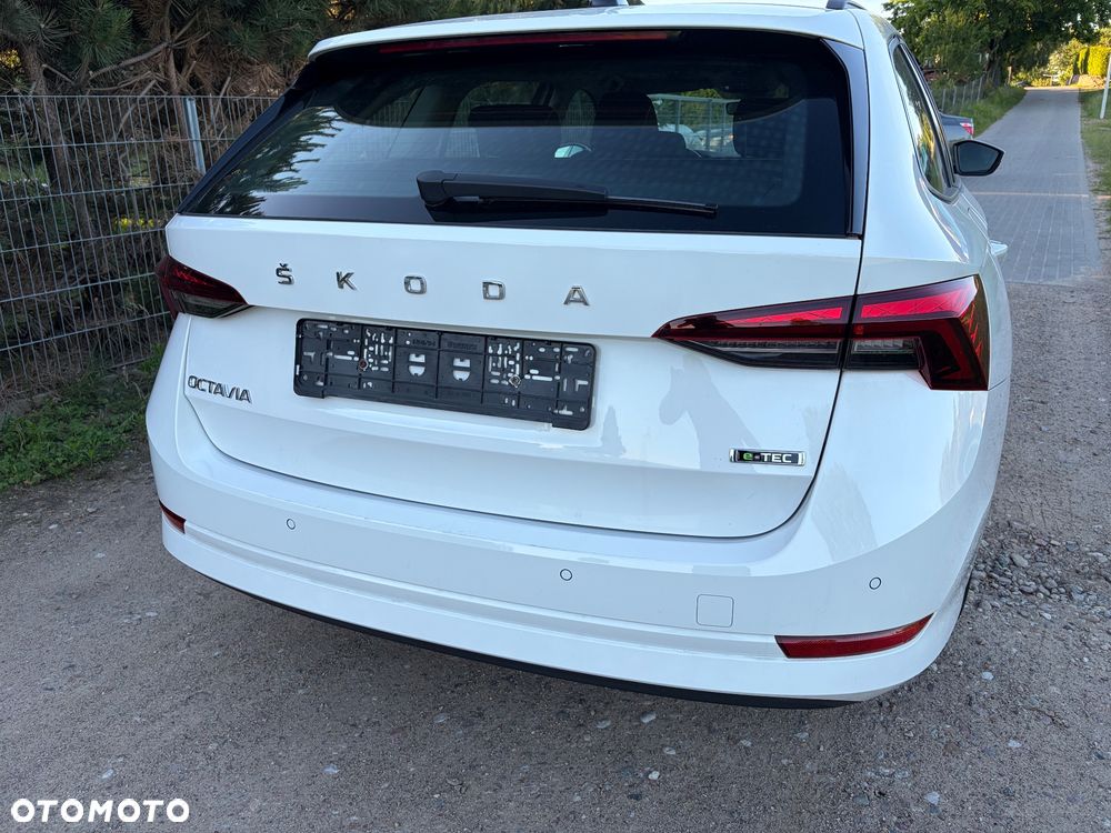 Skoda Octavia 1.5 TSI e-TEC DSG Ambition - 6