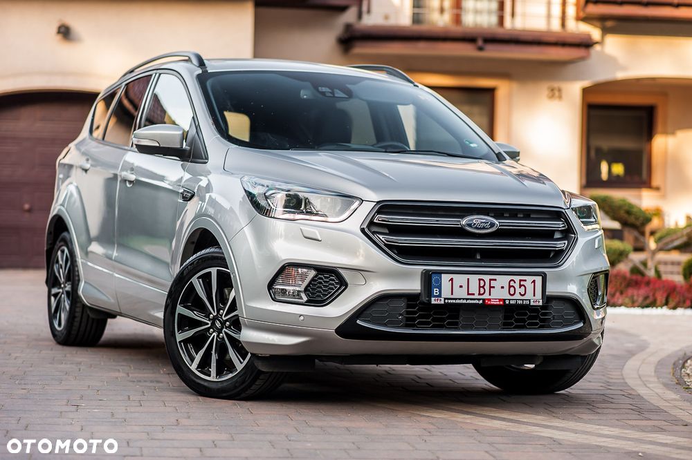 Ford Kuga 2.0 TDCi FWD ST-Line - 4