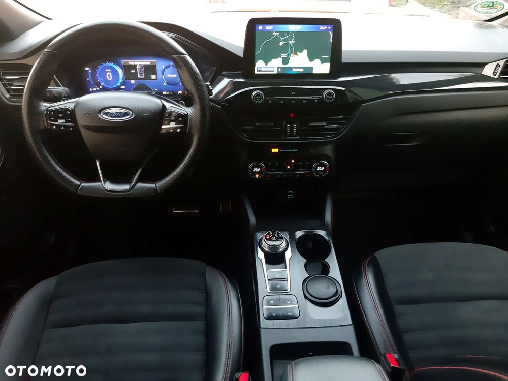 Ford Kuga 2.0 EcoBlue 4x4 ST-LINE X - 26
