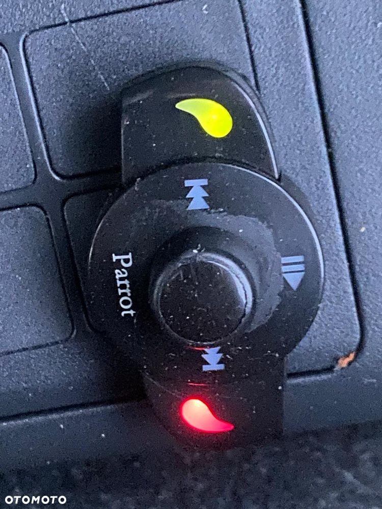 Toyota Yaris 1.3 VVT-i Executive - 27