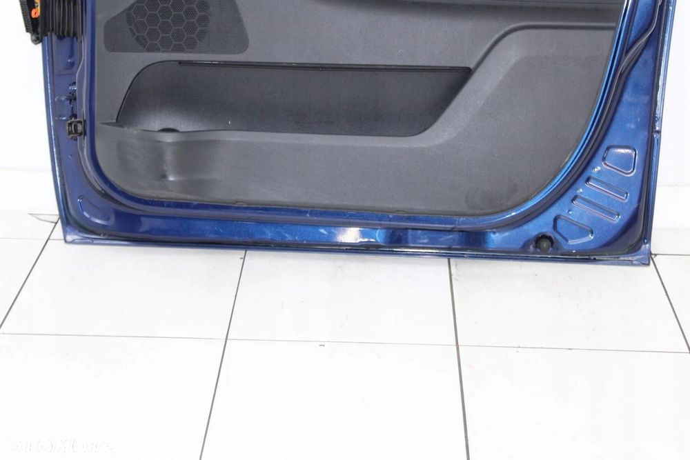 SKODA FABIA II 2 2007R- DRZWI PRAWE PRAWY PRZÓD PRZEDNI 9462 - KOD LAKIERU - 7