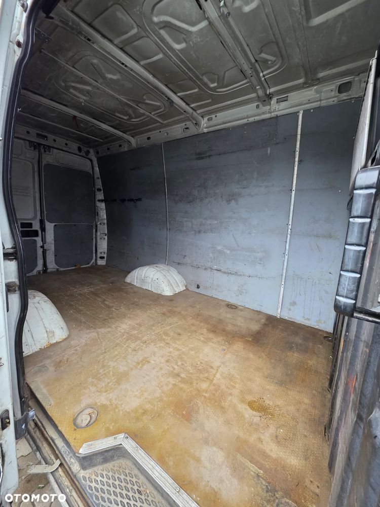 Iveco Daily 35C15V - 10