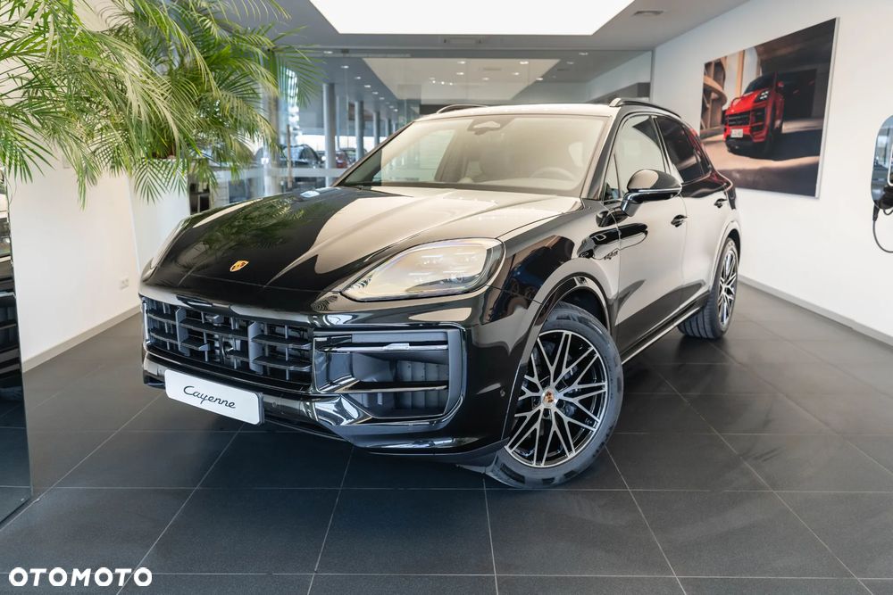 Porsche Cayenne E-Hybrid PHEV Black Edition - 1