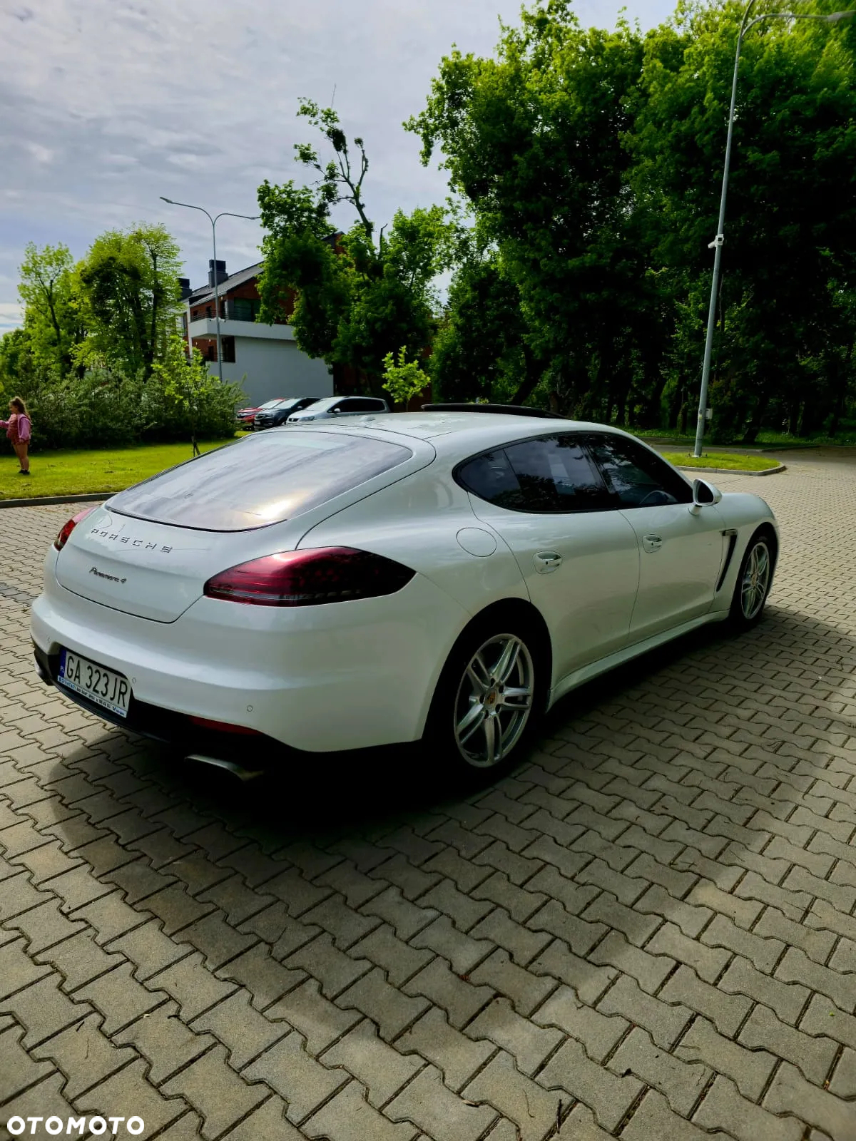Porsche Panamera 4 PDK Edition - 17
