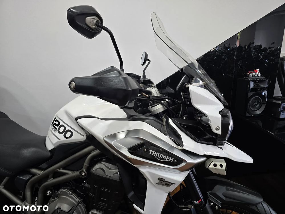 Triumph Tiger - 26