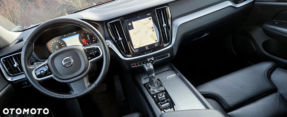 Volvo V60 Cross Country D4 AWD Geartronic Pro - 34