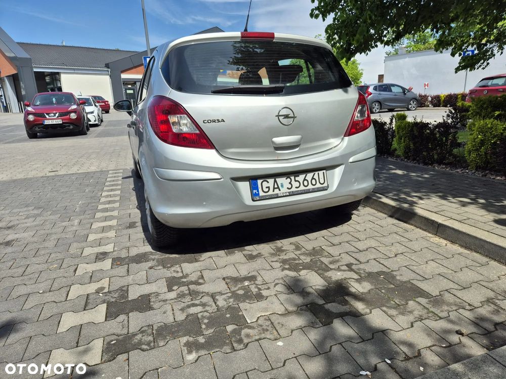 Opel Corsa 1.2 16V 111 - 4