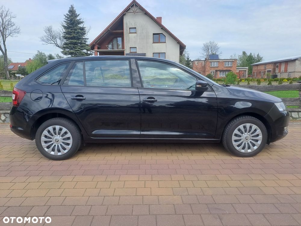 Skoda RAPID 1.0 TSI DSG Active - 9