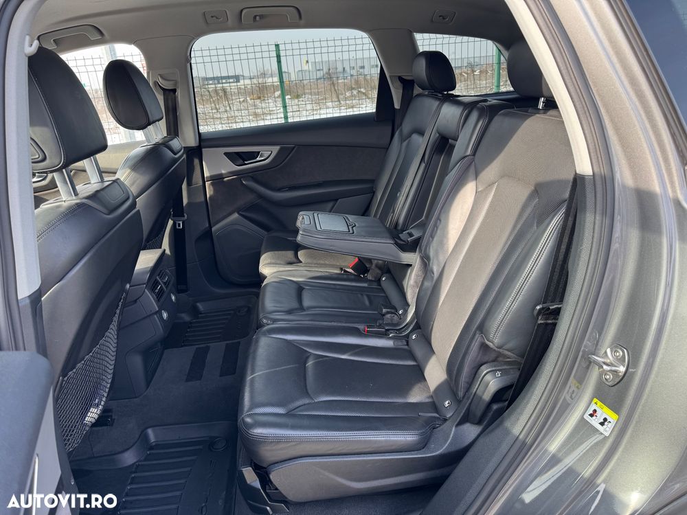 Audi Q7 - 8