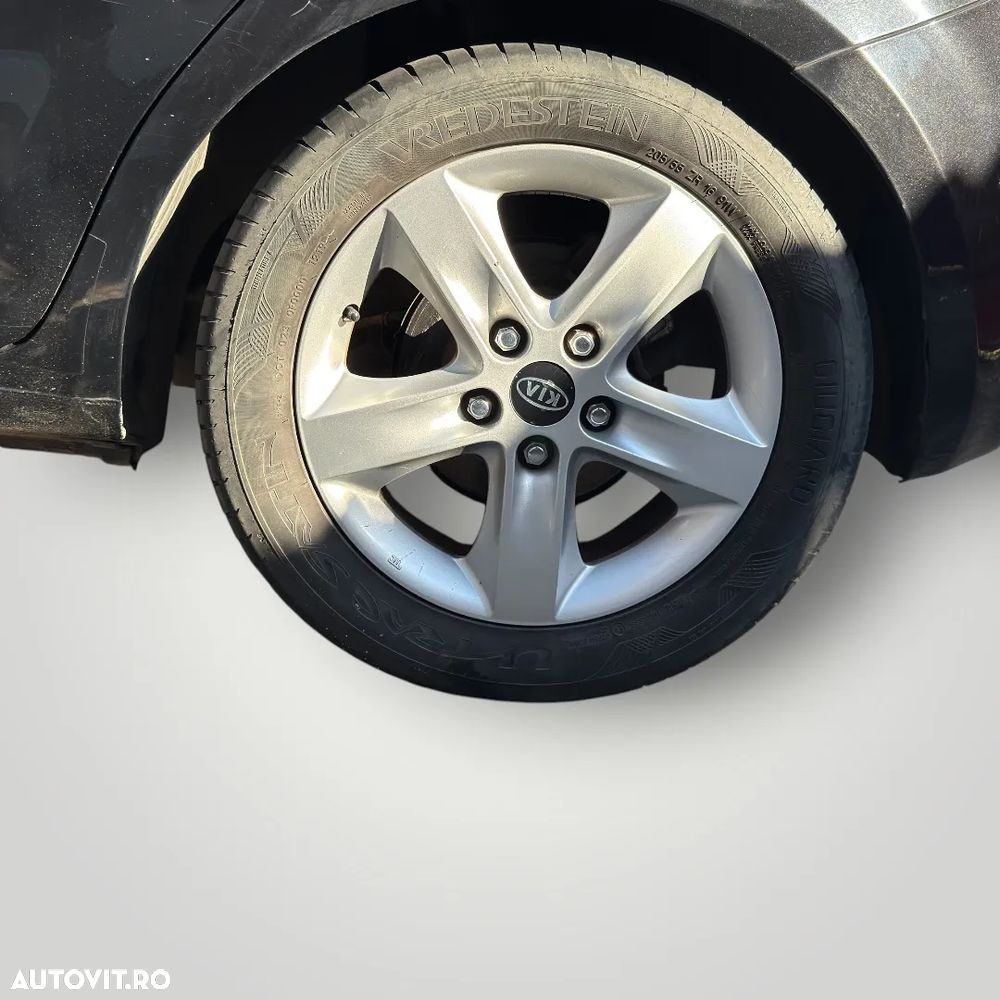 Kia Ceed 1.6 CRDi LX - 12