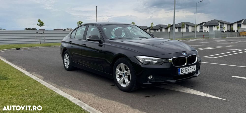 BMW Seria 3 318d Aut. - 7