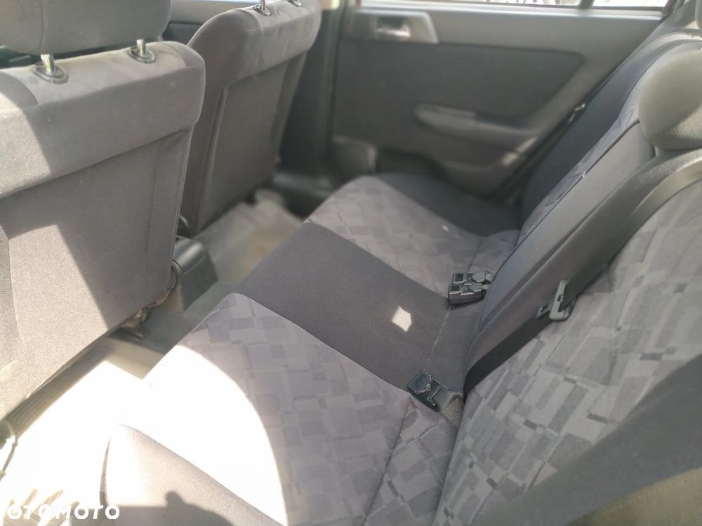 Opel Astra 1.6 - 6
