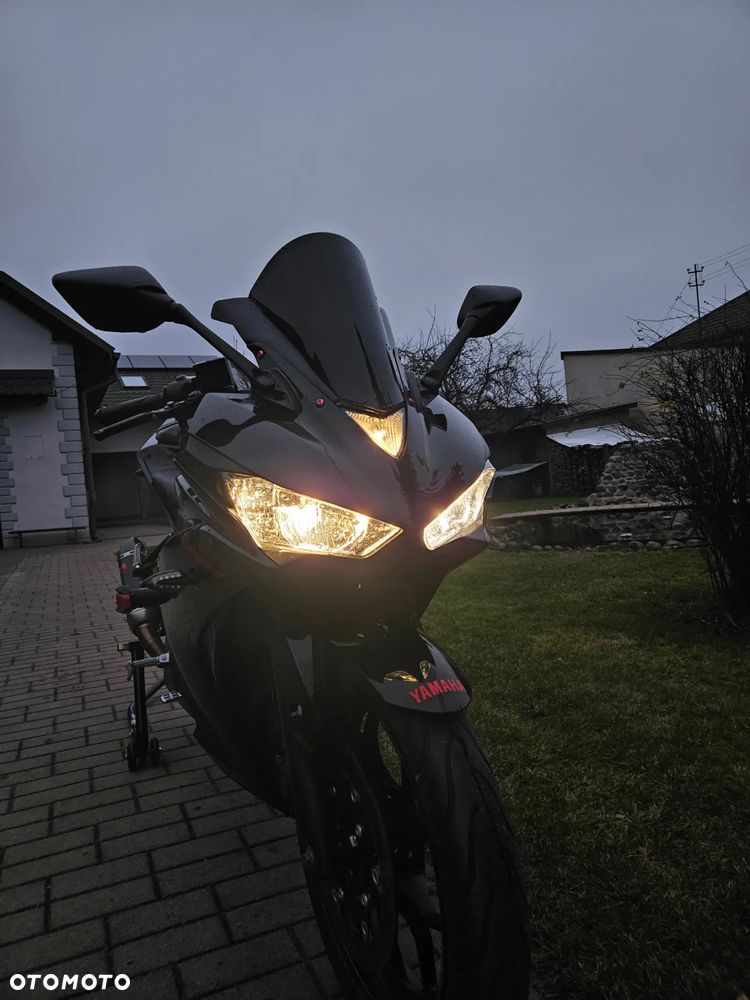 Yamaha R3 - 7