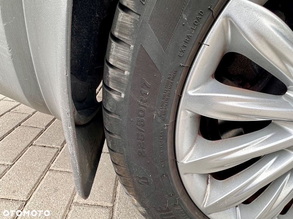 Ford Galaxy 2.0 T Platinium X (Titanium) - 32