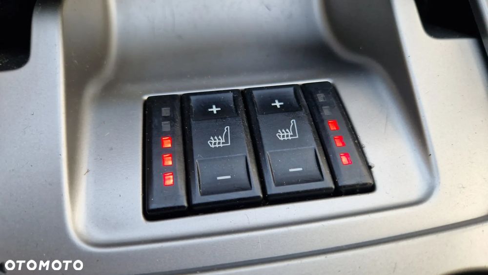 Ford S-Max 2.0 TDCi DPF Titanium - 22