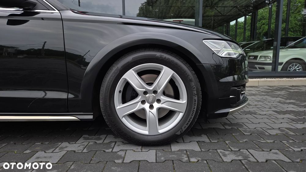 Audi A6 Allroad 3.0 TDI Quattro S tronic - 33