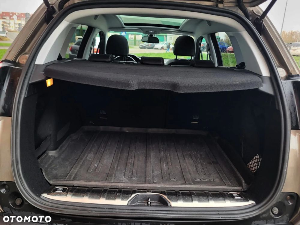 Peugeot 2008 BlueHDi 100 STOP & START Allure - 12