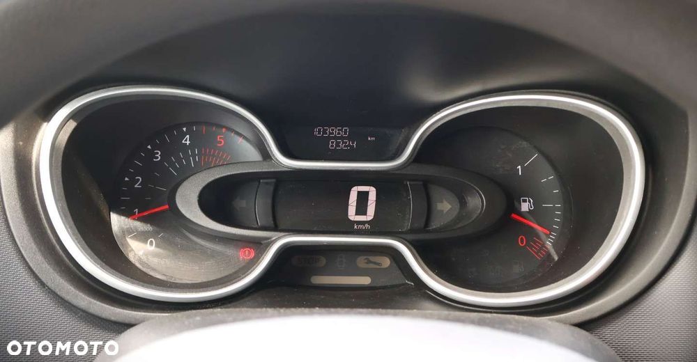 Renault Trafic - 22