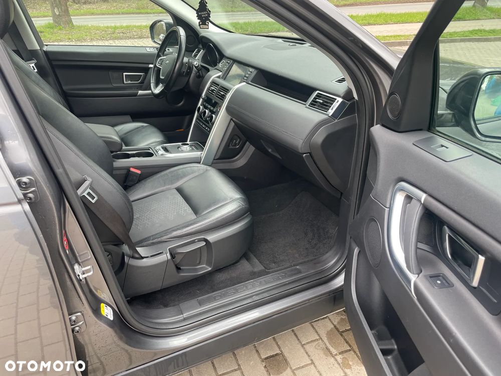 Land Rover Discovery Sport - 13