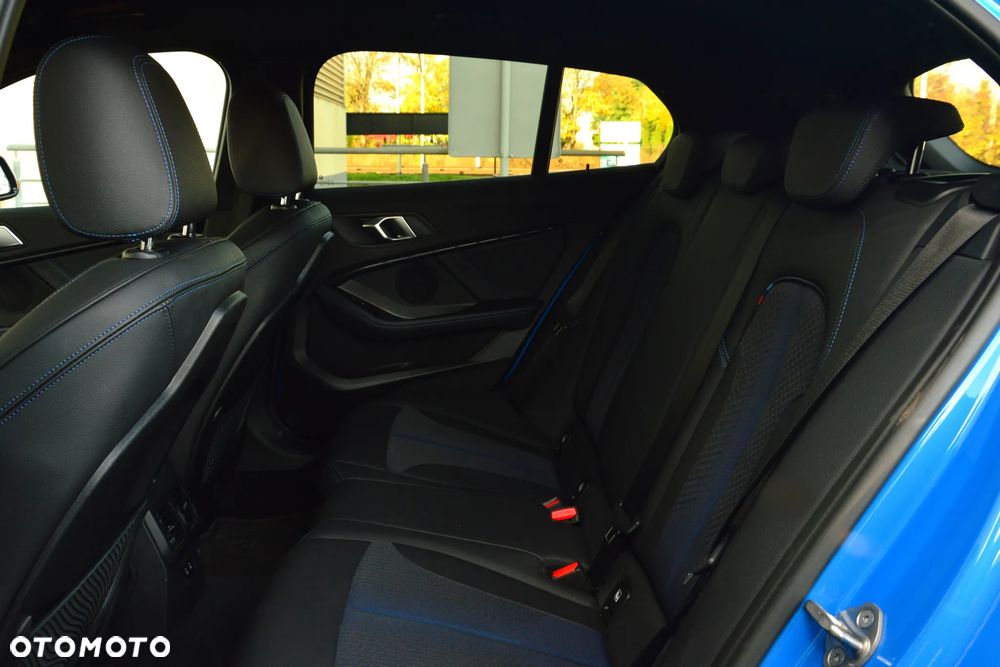BMW Seria 1 120i M Sport - 16
