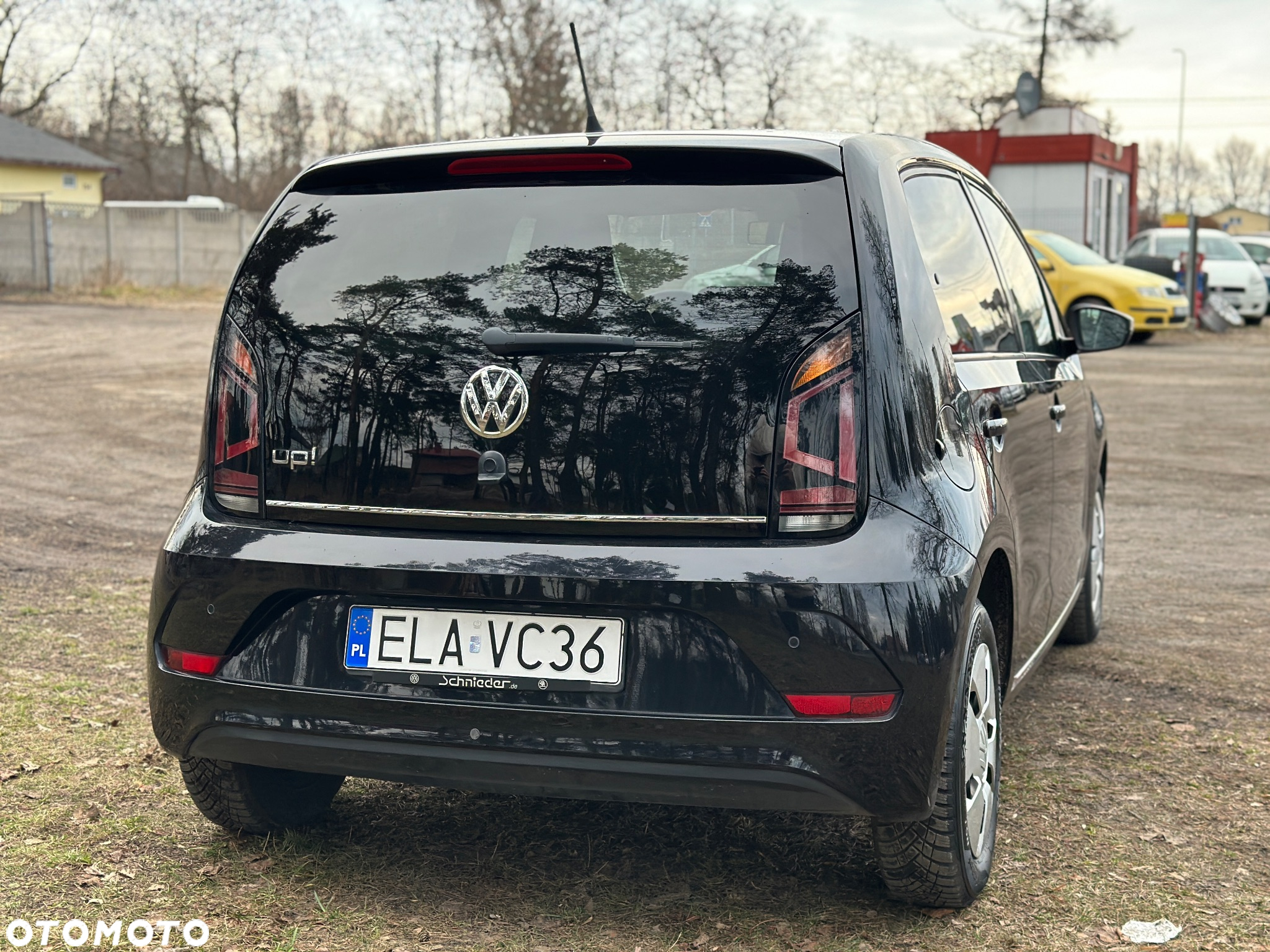 Volkswagen up! 1.0 white - 12