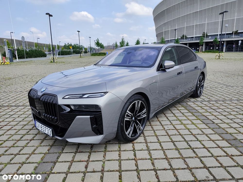 BMW Seria 7 750e PHEV xDrive M Sport sport - 4