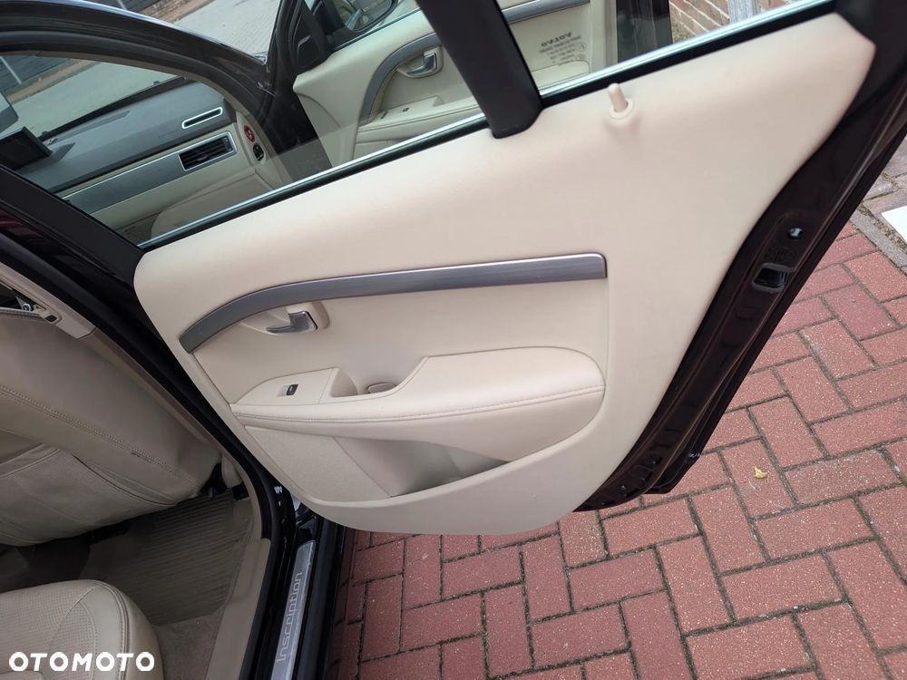 Volvo S80 - 12