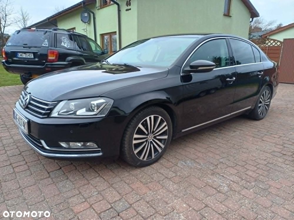 Volkswagen Passat 2.0 TDI Highline DSG - 11