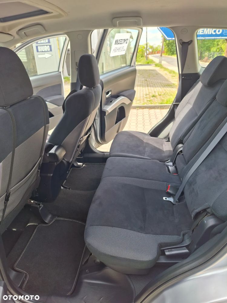 Mitsubishi Outlander 2.0 DI-D 4WD Invite - 11