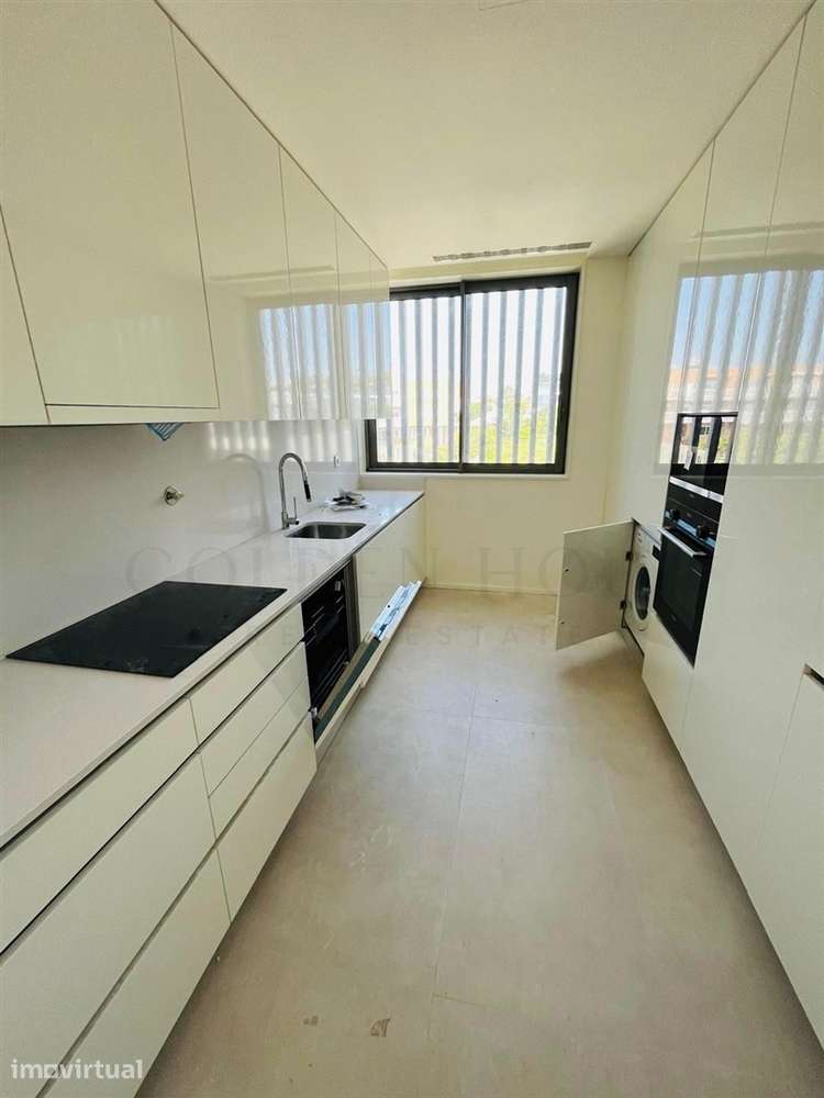 Penthouse T3 de Luxo em Canidelo | Vista Mar & Rooftop Privado - Grande imagem: 4/38