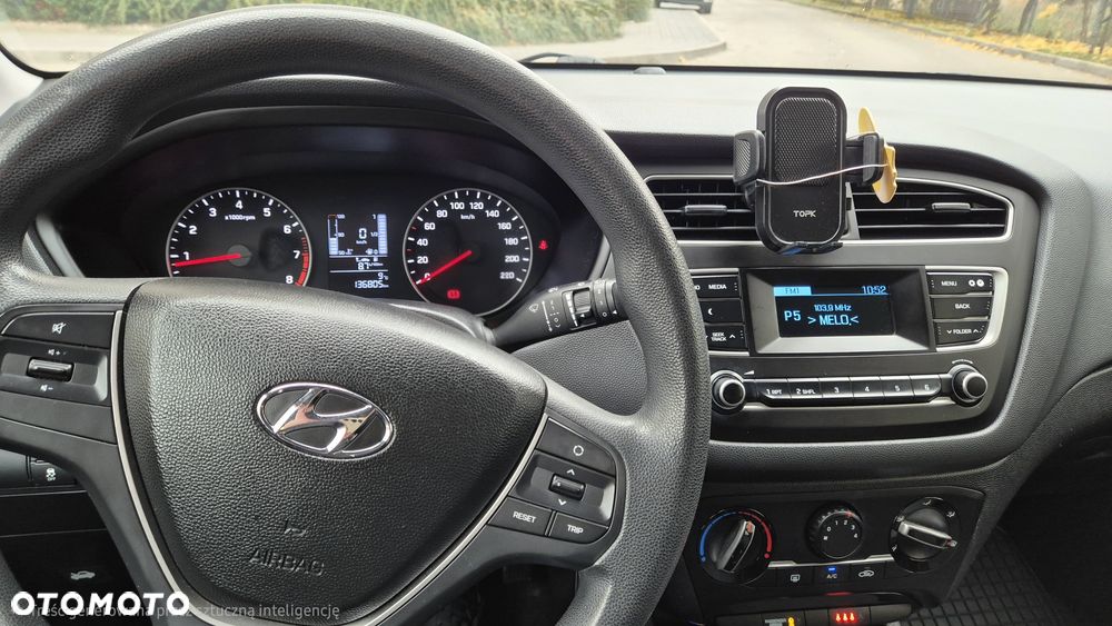 Hyundai i20 - 11
