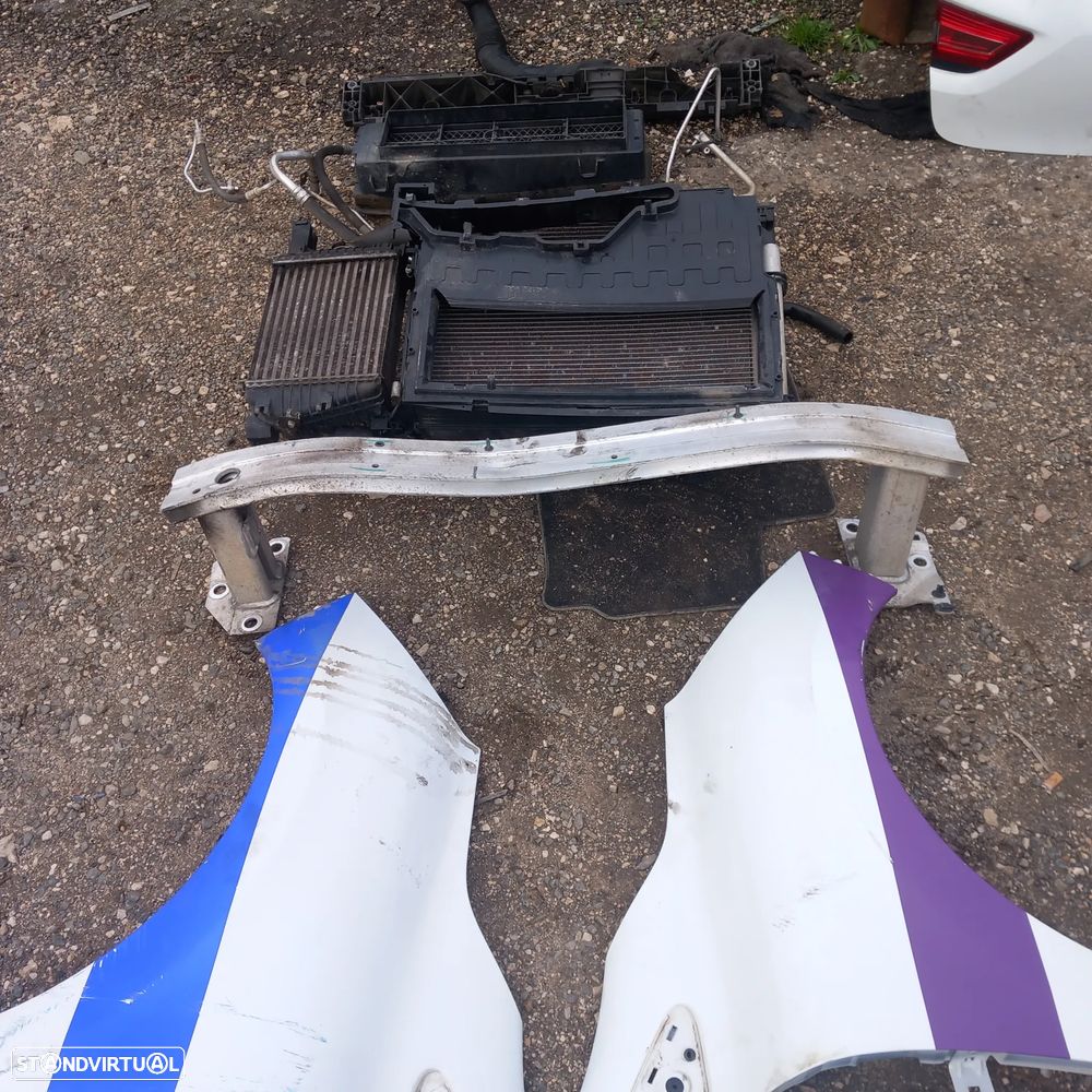 Conjunto radiadores e guardalamas renault clio 4 - 1