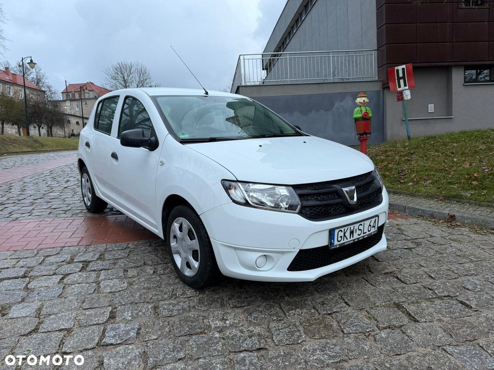 Dacia Sandero 1.2 16V 75 Laureate - 3