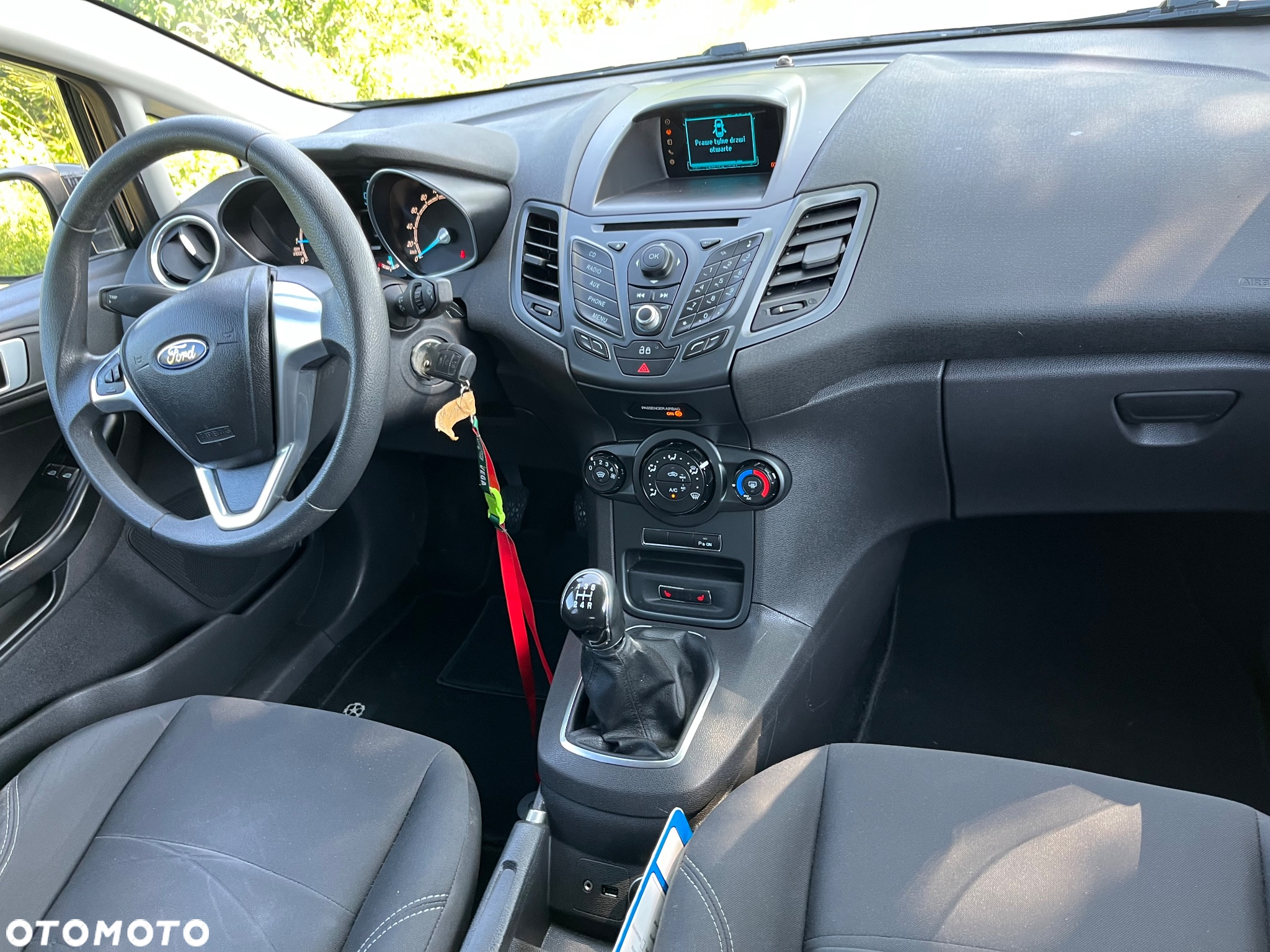 Ford Fiesta 1.0 EcoBoost Start-Stop Champions Edition - 10