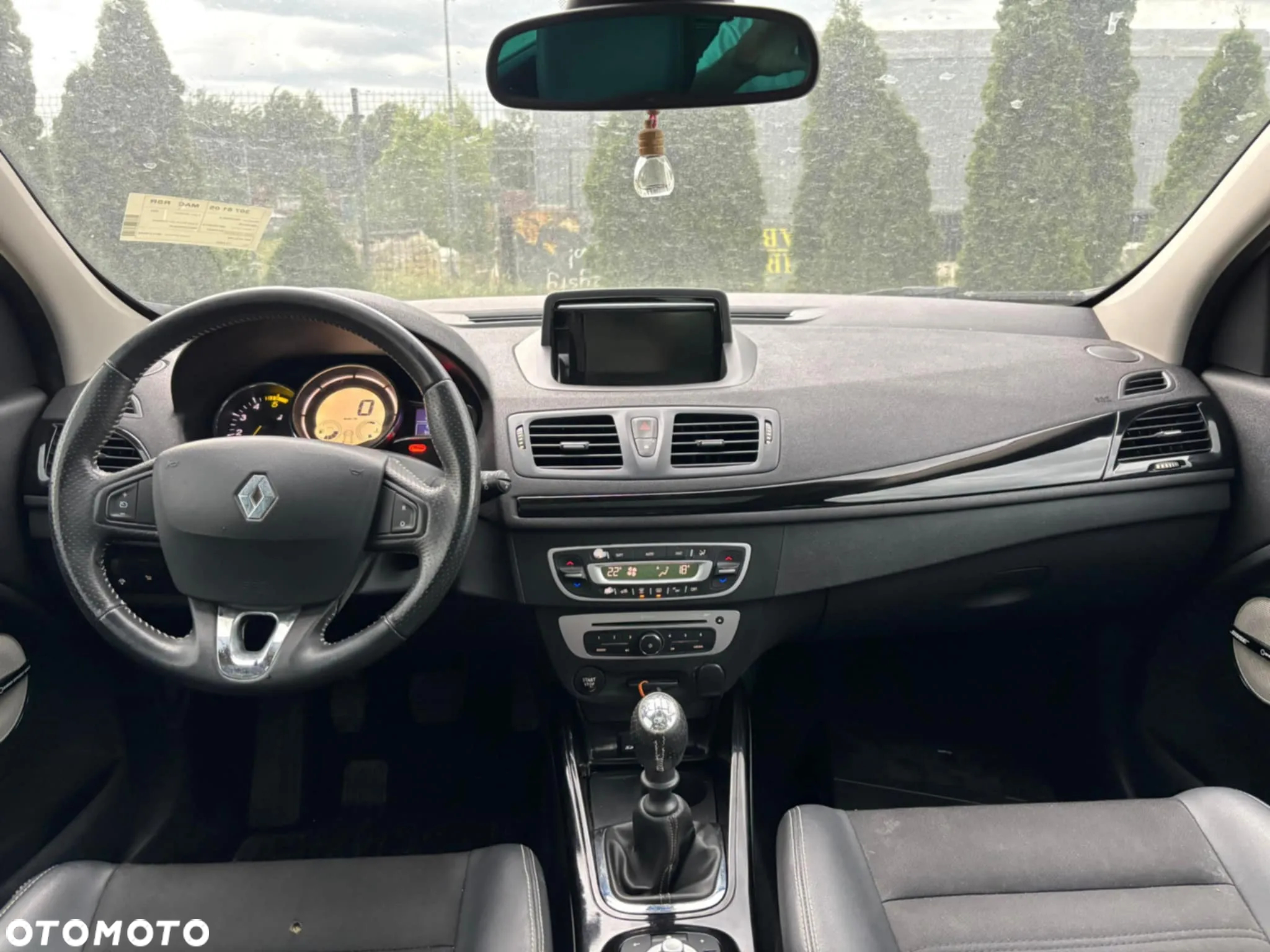 Renault Megane 1.5 dCi Bose - 9