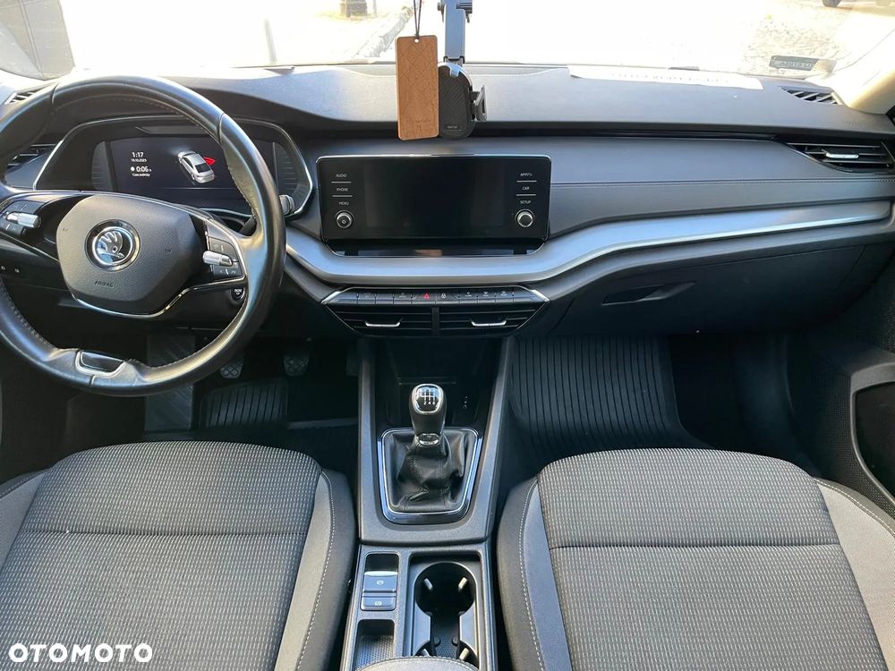 Skoda Octavia 1.5 TSI ACT Ambition - 11