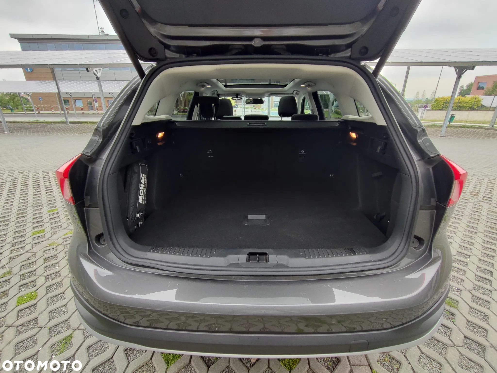 Ford Focus 1.5 EcoBoost Active X - 23