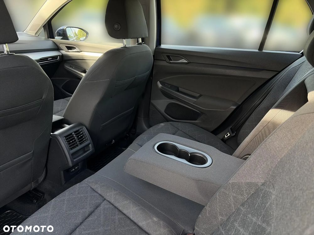 Volkswagen Golf VIII 1.5 eTSI EVO Life DSG - 13