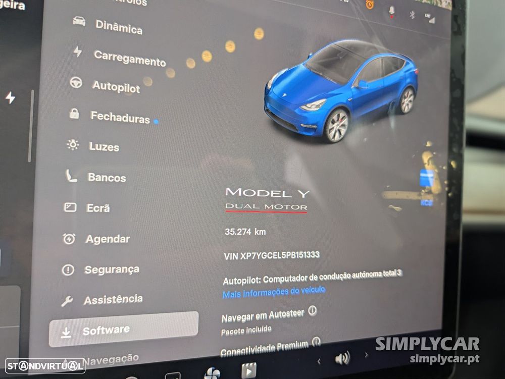 Tesla Model Y Performance Dual Motor AWD - 11