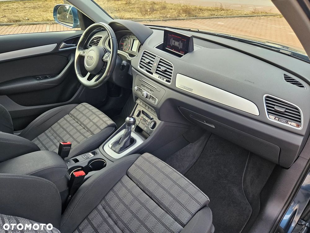 Audi Q3 2.0 TDI Quattro S tronic design - 11