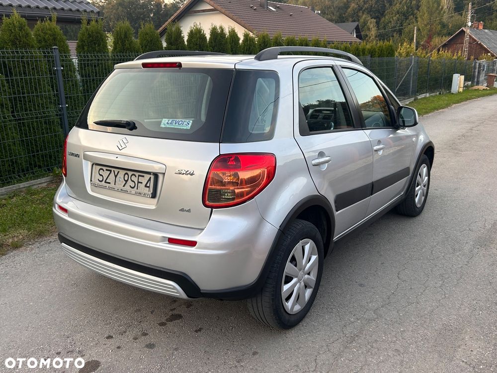 Suzuki SX4 1.6 VVT 4x4 Comfort - 3