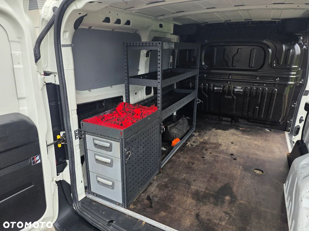Fiat Doblo - 11