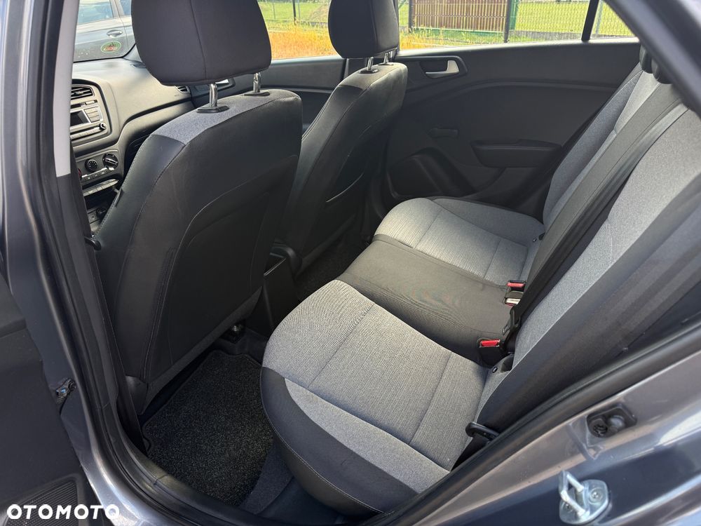 Hyundai i20 1.2 Classic - 11