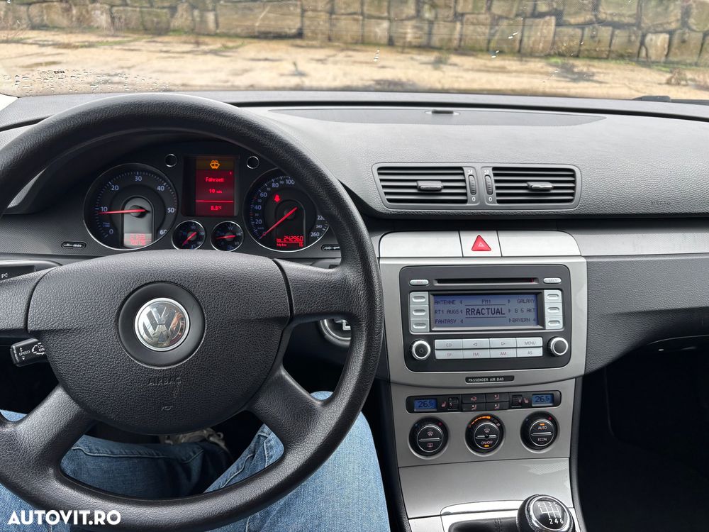 Volkswagen Passat 2.0 TDI DPF Comfortline - 5